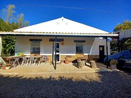 Casa Chalet en Urb. Lagos del Serrano, Guillena photo 0