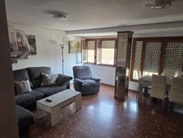 Exclusiva oportunidad en Camí Real, Sagunto ✨ Se ofrece en venta un amplio y luminoso piso de 120 m², situado en una de photo 0