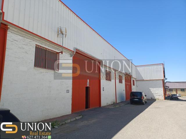 Nave Industrial En venta en Polígonos, Alcala De Guadaira photo 0