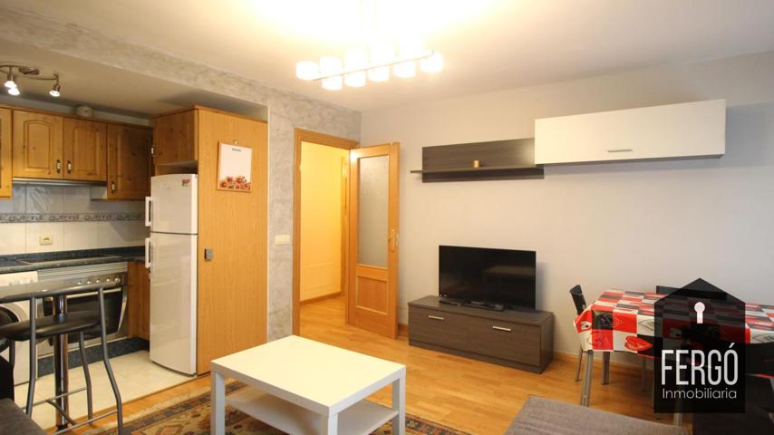 Apartamento en venta en Villaquilambre de 75 m2 photo 0