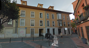 Trastero en venta en León de 80 m2 photo 0