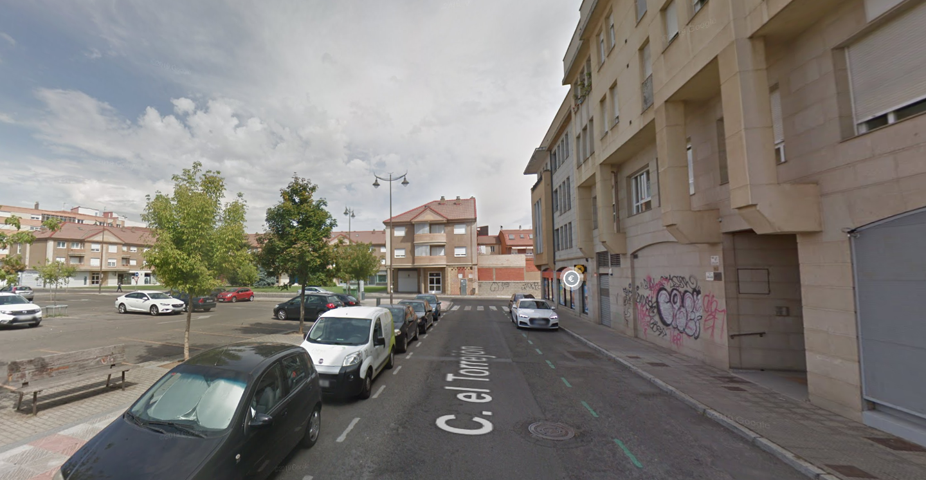 Oficina en venta en León de 35 m2 photo 0