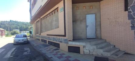 Local en venta en Villaquilambre de 170 m2 photo 0