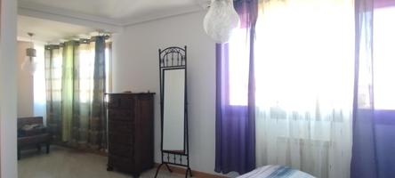 Apartamento en venta en Villaquilambre de 75 m2 photo 0