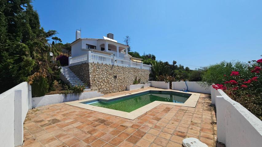 Casa En venta en Capellanía, Benalmádena photo 0