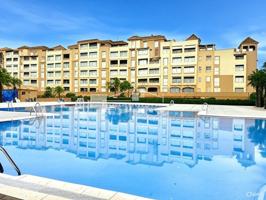 Apartamento en venta en primera línea de playa, Isla Canela. photo 0