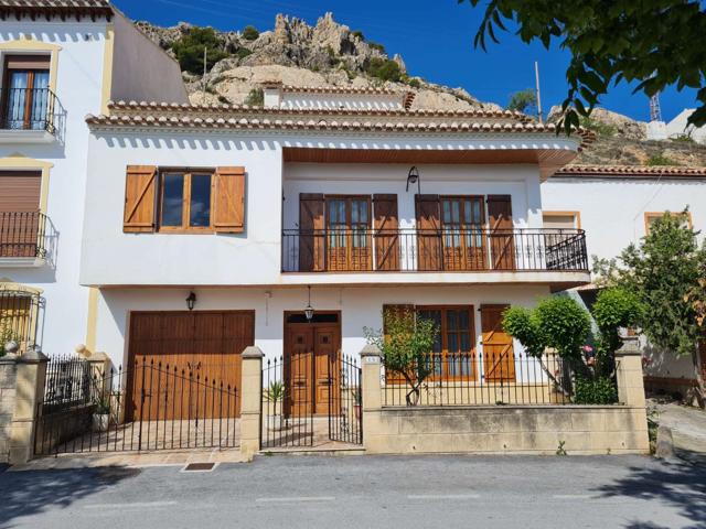 Casa En venta en Vélez-Blanco photo 0