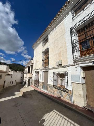 Casa En venta en Calle Belén. , Vélez-Blanco (almería), Vélez-Blanco photo 0