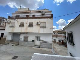 Casa En venta en Freila photo 0
