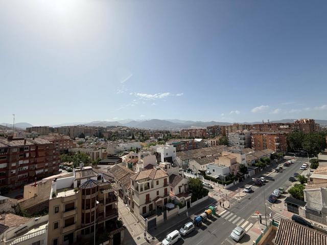 SE VENDE PISO EN ZONA ALMINARES! photo 0