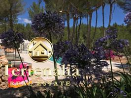 Finca rustica en venta en Santa Eulària des Riu photo 0