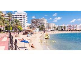 Local en venta en Santa Eulària des Riu photo 0