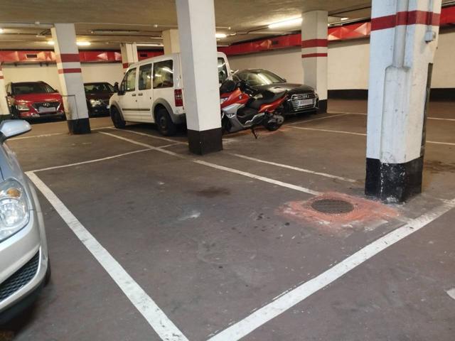 Garaje en venta en Bilbao photo 0