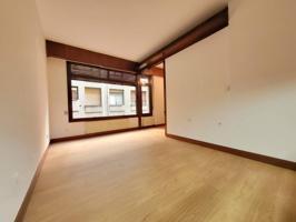 Apartamento en venta en Indautxu photo 0