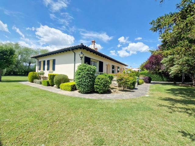 Casa espectacular en venta en Villarcayo photo 0