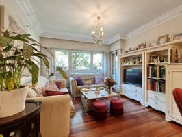 Venta de piso en Getxo - Andra Mari photo 0