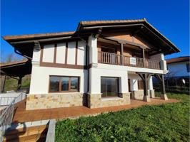 Casa - Chalet independiente en venta en Abeletxe Etxetaldea 50, Berriz photo 0