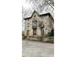 Edificio de uso mixto en venta en Barrio la Estación 2, Atxondo photo 0