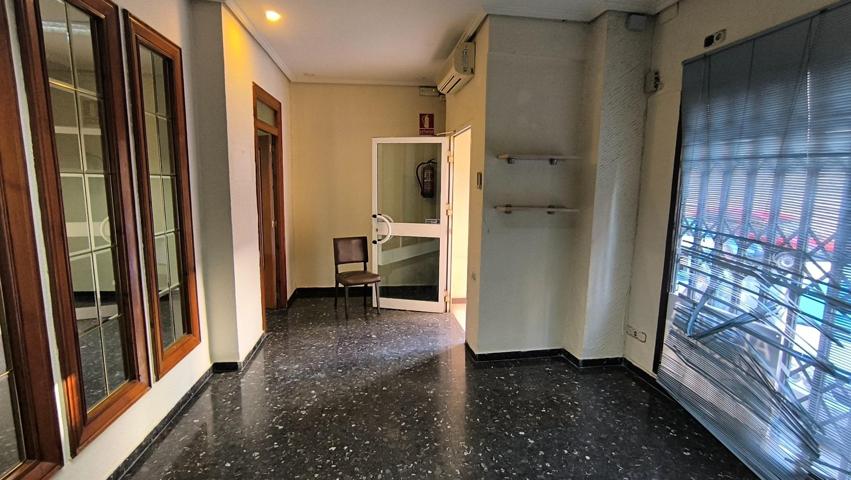 Oficina En venta en Nou Moles, Valencia photo 0