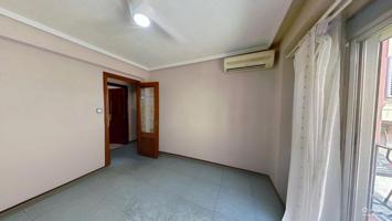 PISO EN VENTA EN ALAQUAS photo 0