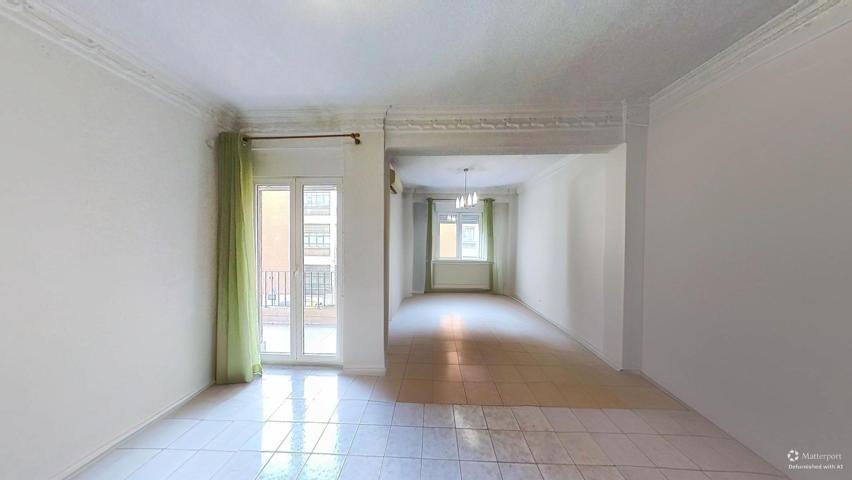 OPORTUNIDAD PISO EN CALLE LINARES photo 0