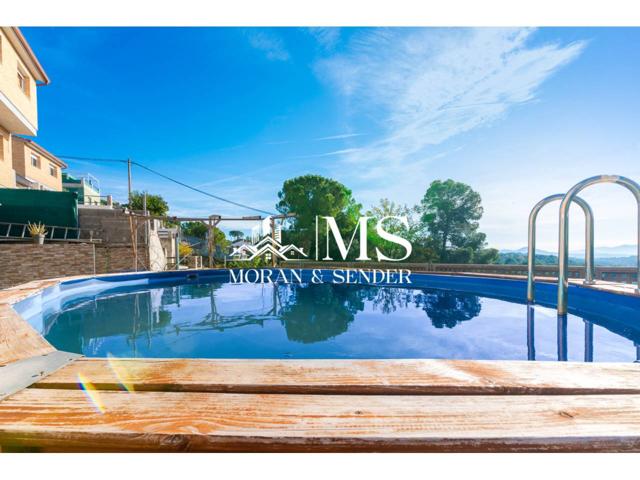 Casa con piscina y vistas en Can Solà, Rubí - Tu hogar ideal photo 0