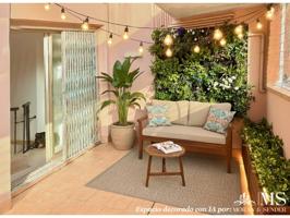 Espectacular ático dúplex con terraza de 48 metros, balcón de 9 metros y plaza de aparcamiento en una de las mejores zon photo 0