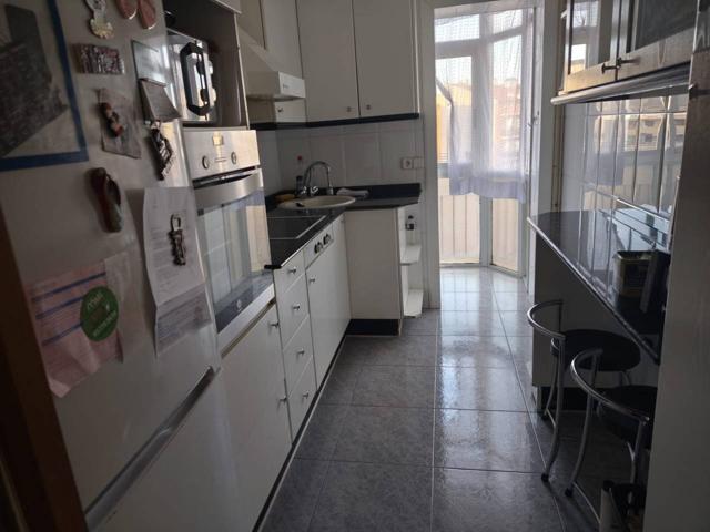 Piso en venta en Martorell photo 0