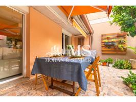 Espectacular casa adosada de 4 plantas con terrazas y garaje en Parets del Vallès photo 0