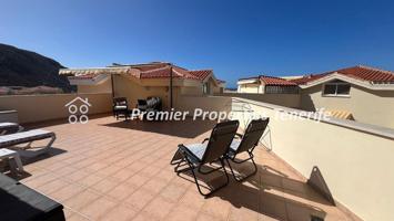 Apartamento con 2 dormitorios, Parque Tropical I, Los Cristianos, Arona photo 0