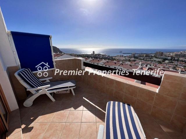 Piso En venta en Los Cristianos, Arona photo 0