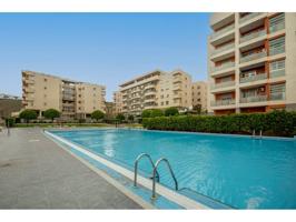 Se vende PISO con VISTAS PANORÁMICAS a TODA LA BAHÍA con AMPLIA PLAZA de GARAJE y TRASTERO en trasera del Hospital Docto photo 0