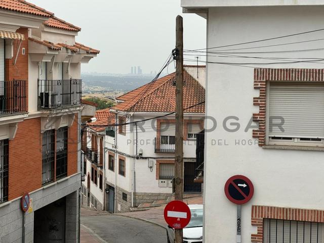 Dúplex con Encanto en el Corazón de Colmenar Viejo – ¡Personalízalo a tu Gusto! photo 0