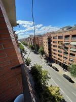 ¡Oportunidad única de adquirir un espectacular Ático completamente reformado en Pardinyes, Lleida! photo 0