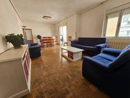 Venta de piso en Calle Turina photo 0