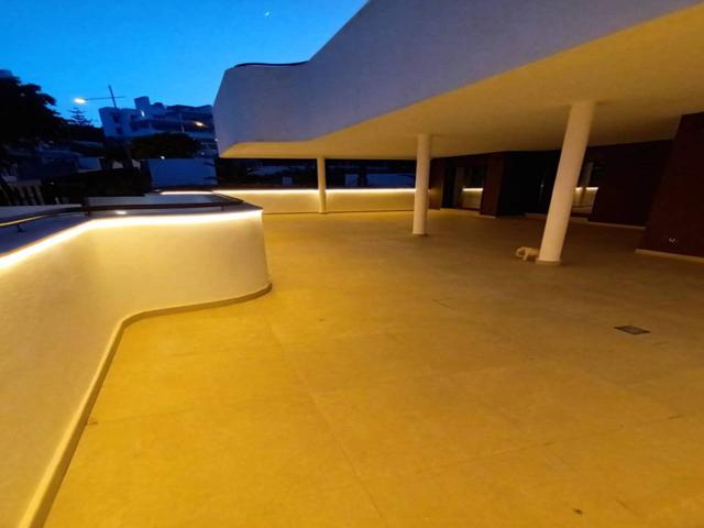 Apartamento nuevo y moderno en venta en Estepona photo 0