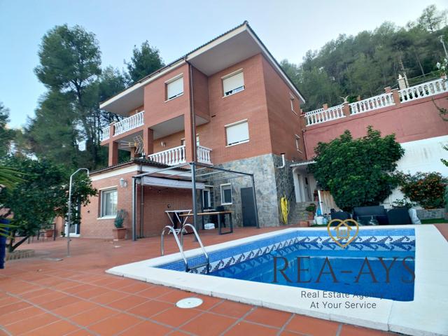 CASA EN VALLIRANA ADAPTADA PARA DOS VIVIENDAS photo 0