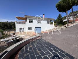 CASA EN VALLIRANA - BARCELONA photo 0