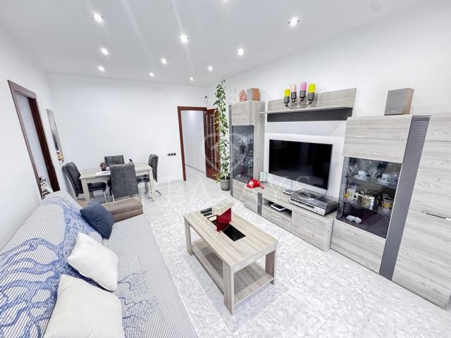 PISO DE 4 HABITACIONES EN RIPOLLET - BARCELONA photo 0