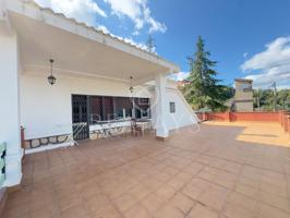 AMPLIO CHALET-CASA CON MUCHO POTENCIAL - CERVELLO - BARCELONA photo 0