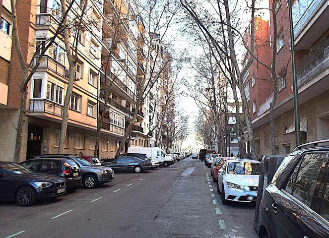 Vivienda en calle Santiago Bernabéu, El Viso, Chamartin, Madrid photo 0