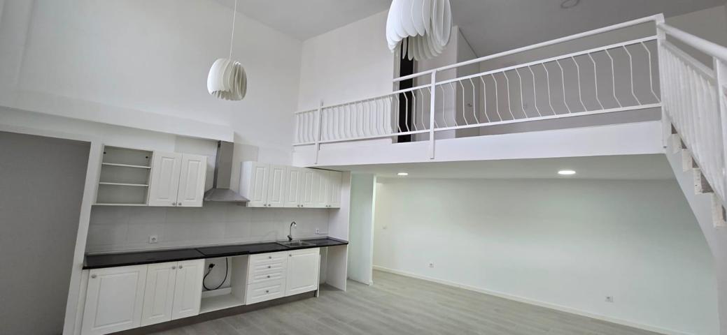 REMAX SORONA COMERCIALIZA PISO A ESTRENAR EN PELAYOS DE LA PRESA photo 0