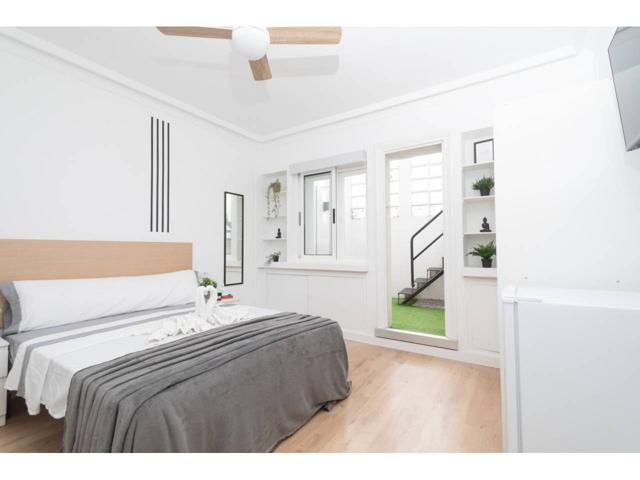HABITACION FULL EQUIPADA-SERVICIOS INCLUIDOS CON SALON PROPIO EN A CORUÑA photo 0