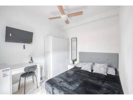 Habitación con Terraza, Full Equipada Y Servicios Incluidos (Leganés) photo 0