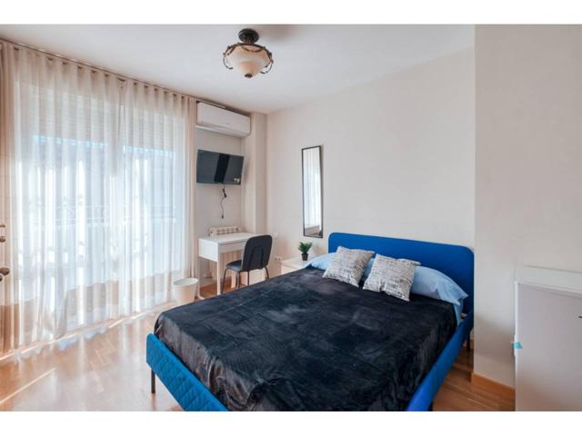 Habitación con Baño Privado, Full Equipada Y Servicios Incluidos (MADRID) photo 0