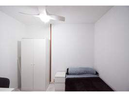 Habitación Completamente equipada con Servicios Incluidos (Fuenlabrada) photo 0