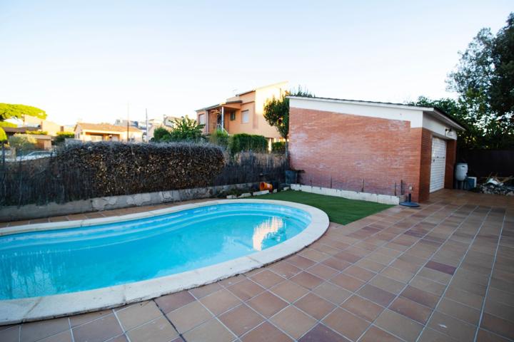 Casa En venta en Rosella, Llinars Del Vallès photo 0