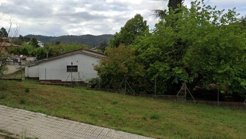 Terreno Urbanizable En venta en Calle Circumval·lació, Llinars Del Vallès photo 0