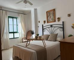 Tu piso ideal en zona Centro-Playa photo 0