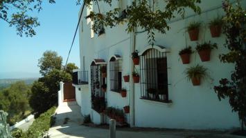 Unifamiliar Pareada En venta en Vejer de la Frontera photo 0